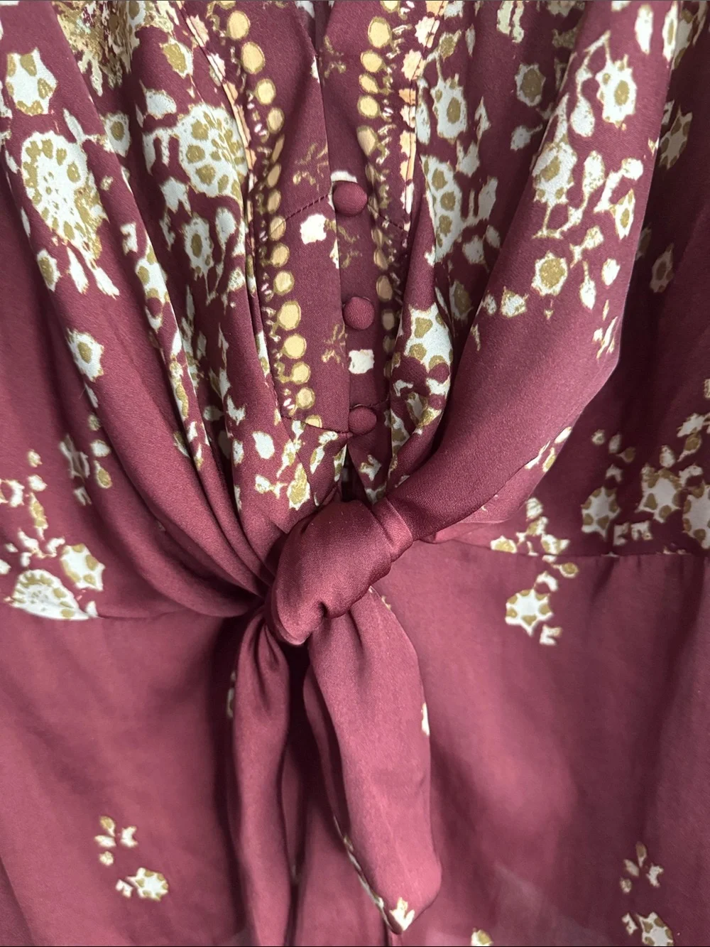 Free people Run free floral blouse in a chocolate combo color ballon sleeve sz s